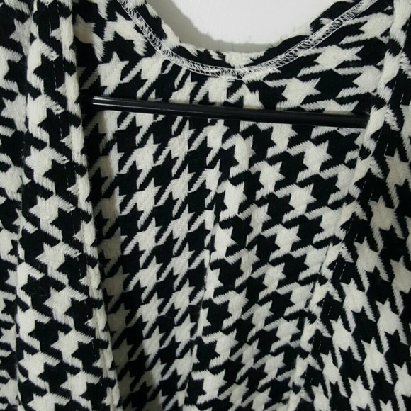 Pashmina Women's Wrap cape - Picture 6 of 6